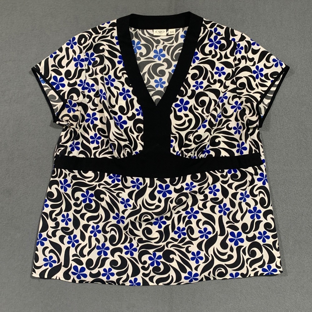 CATO Woman Floral‎ Print Top Plus Size 18/20W Black White Blue V Neck Blouse
